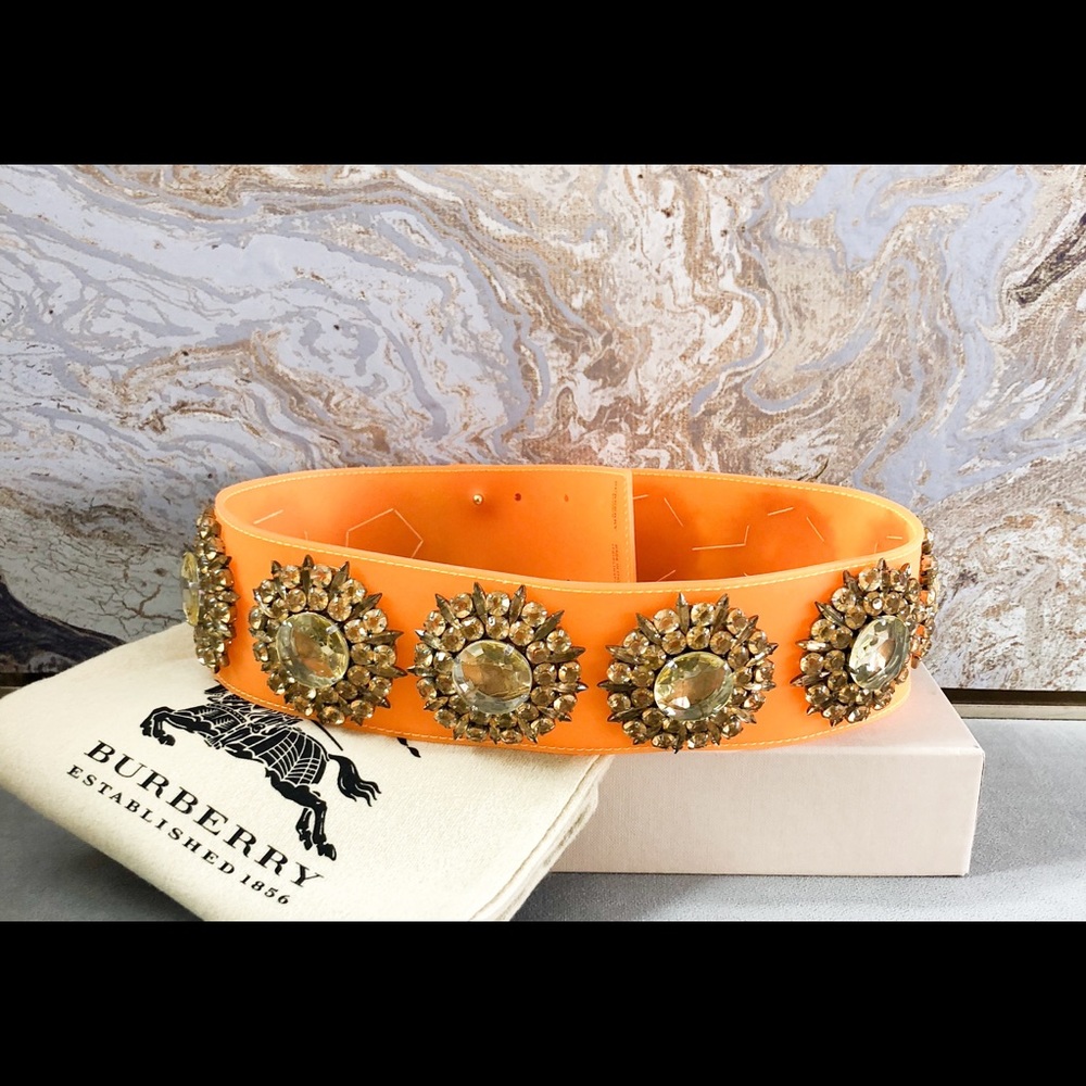 Burberry Crystal Embellished Silicone Waist Belt - Picture 5 of 8